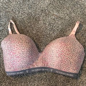 Victoria’s Secret bra